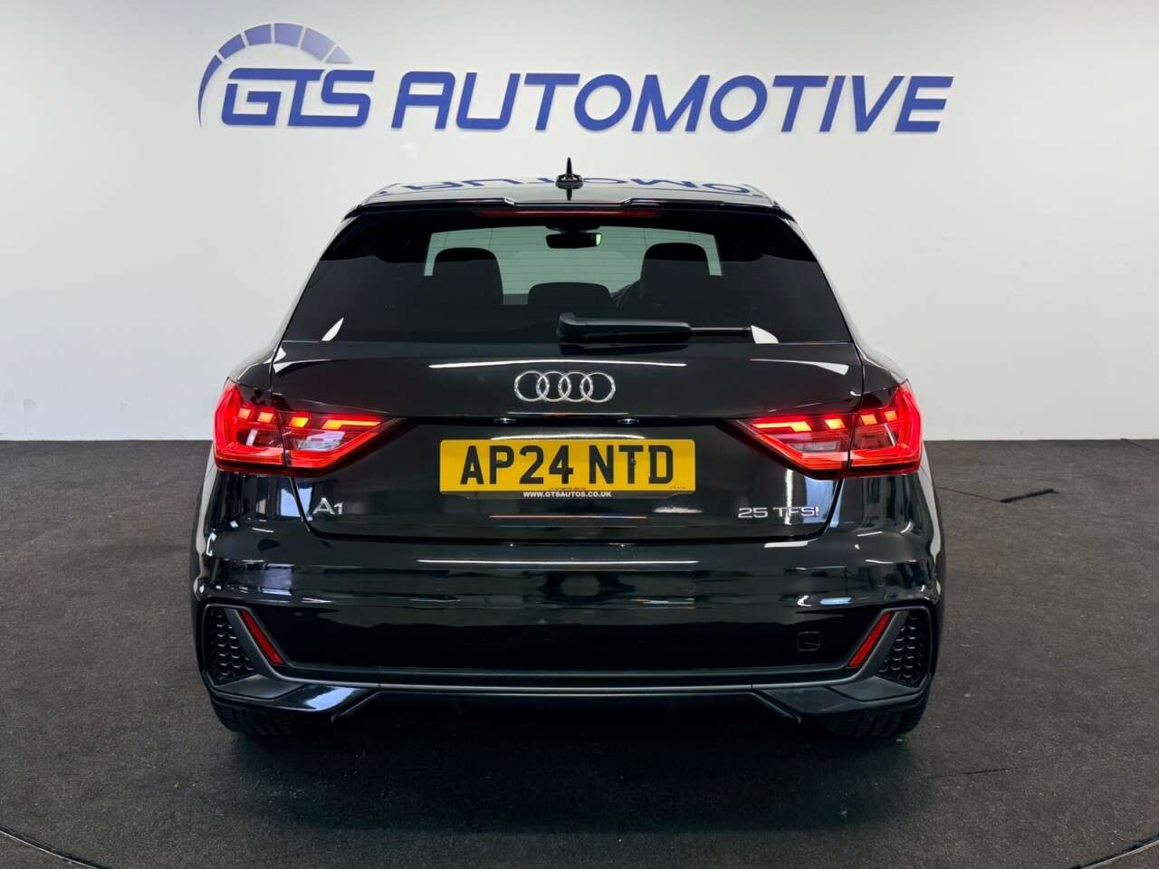 2024 AUDI A1 2024 AUDI A1
