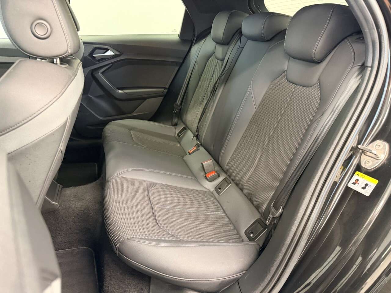 2024 AUDI A1 2024 AUDI A1