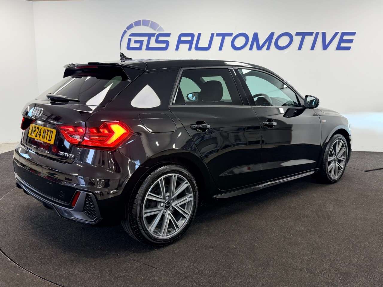 2024 AUDI A1 2024 AUDI A1