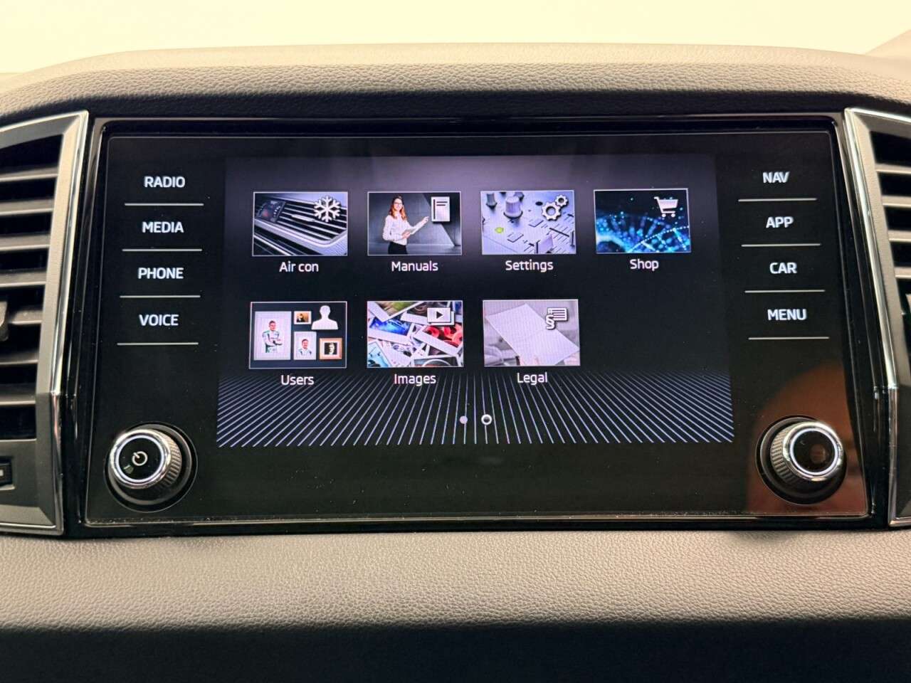 2022 SKODA KAROQ 2022 SKODA KAROQ
