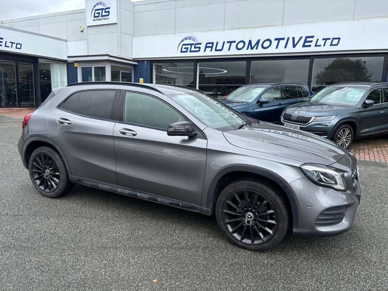 A 2020 MERCEDES-BENZ GLA GLA180 AMG LINE EDITION 7G-DCT AUTO 122 BHP + SAT NAV + REAR CAMERA A 2020 MERCEDES-BENZ GLA GLA180 AMG LINE EDITION 7G-DCT AUTO 122 BHP + SAT NAV + REAR CAMERA
