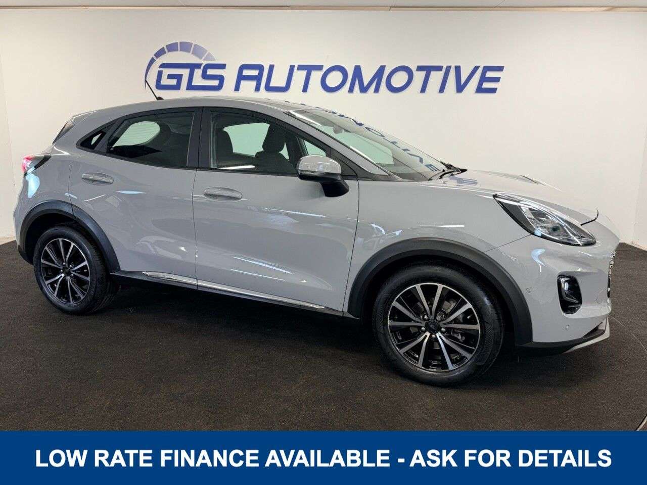 A 2023 FORD PUMA 1.0 TURBO ECOBOOST MHEV TITANIUM 155 BHP + SAT NAV + REAR CAMERA + HEATED S A 2023 FORD PUMA 1.0 TURBO ECOBOOST MHEV TITANIUM 155 BHP + SAT NAV + REAR CAMERA + HEATED S