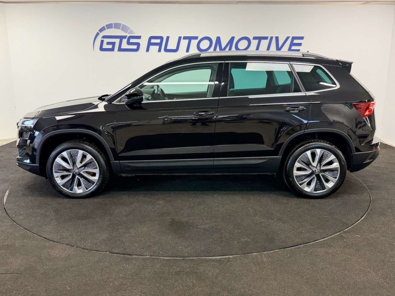 2023 SKODA KAROQ 2023 SKODA KAROQ
