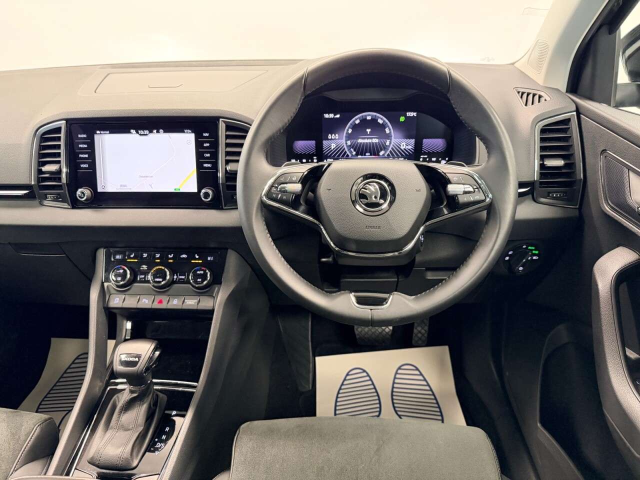 2023 SKODA KAROQ 2023 SKODA KAROQ