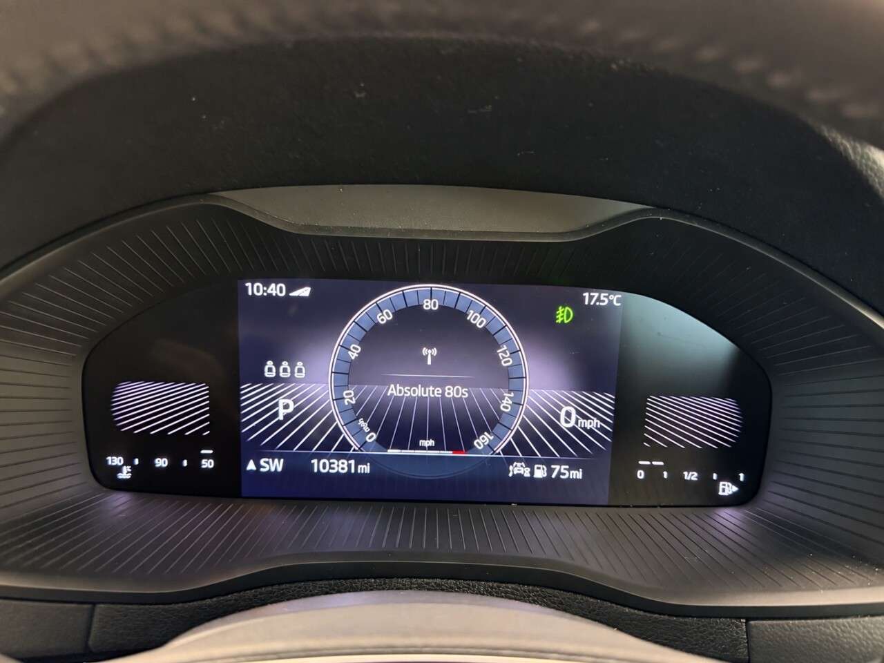 2023 SKODA KAROQ 2023 SKODA KAROQ