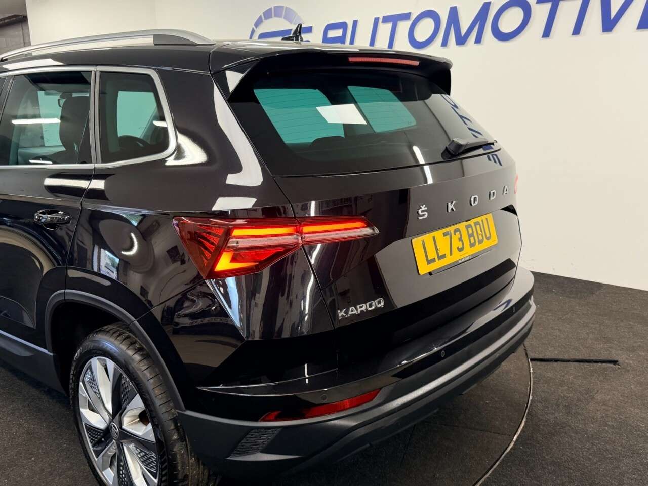 2023 SKODA KAROQ 2023 SKODA KAROQ