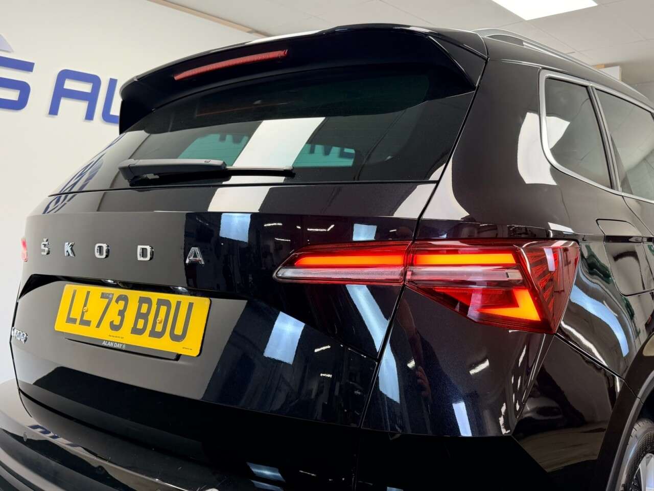 2023 SKODA KAROQ 2023 SKODA KAROQ