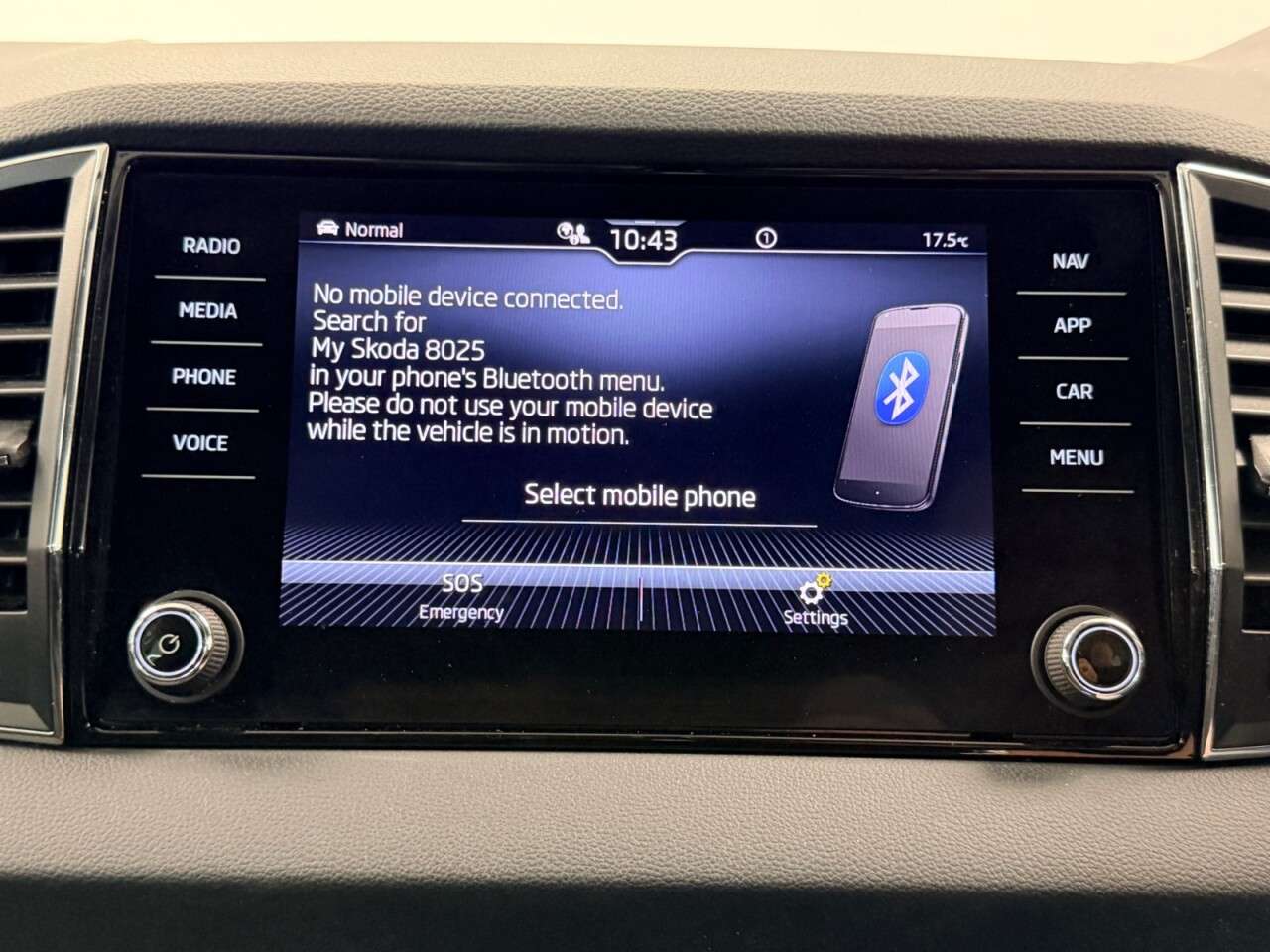 2023 SKODA KAROQ 2023 SKODA KAROQ