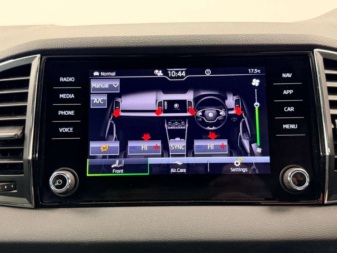 2023 SKODA KAROQ 2023 SKODA KAROQ