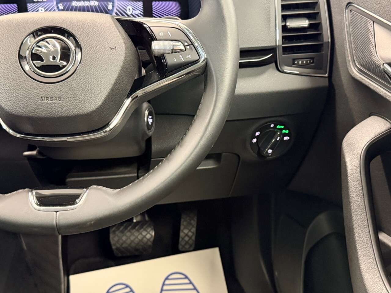 2023 SKODA KAROQ 2023 SKODA KAROQ