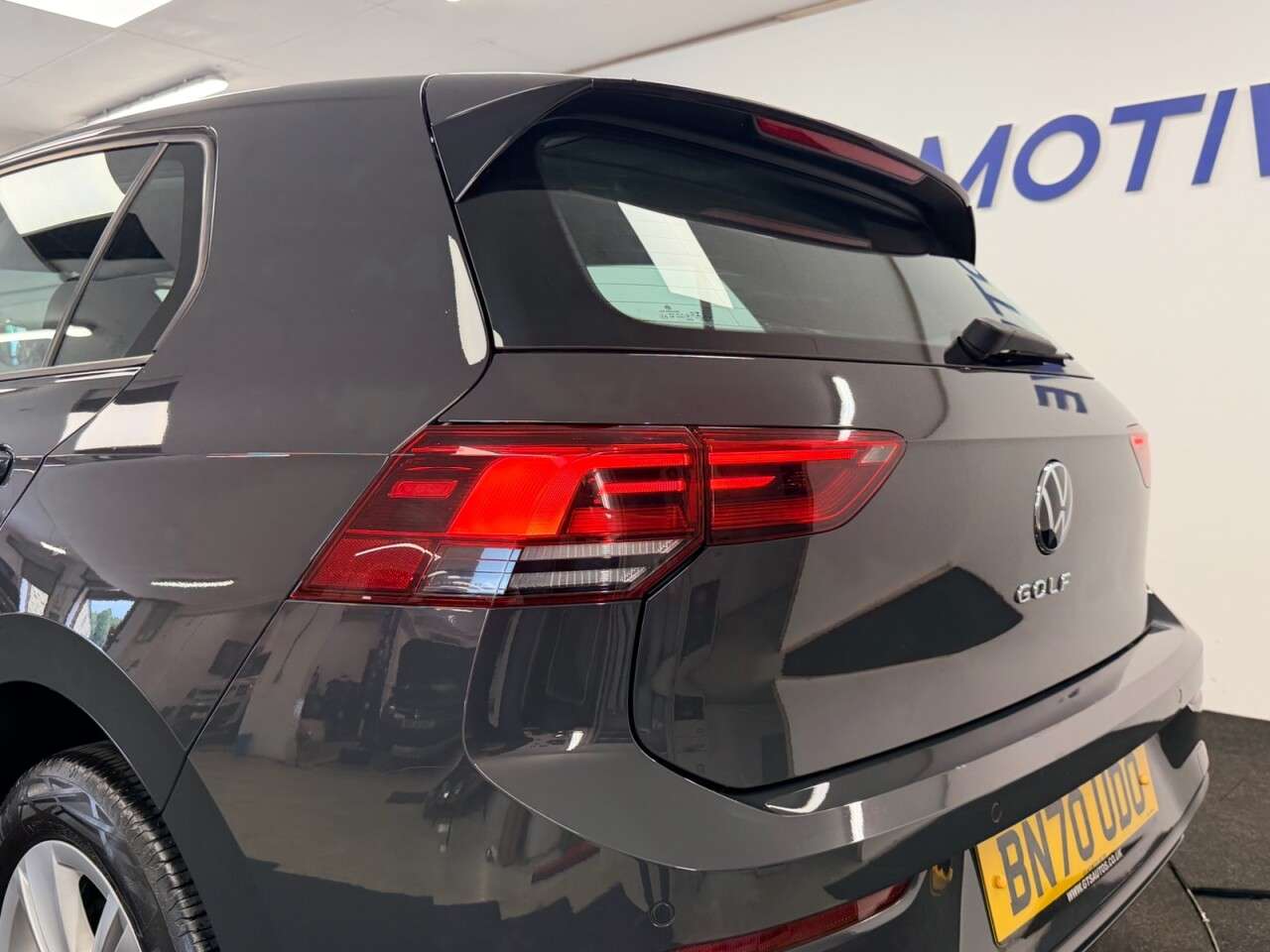 2020 VOLKSWAGEN GOLF 2020 VOLKSWAGEN GOLF