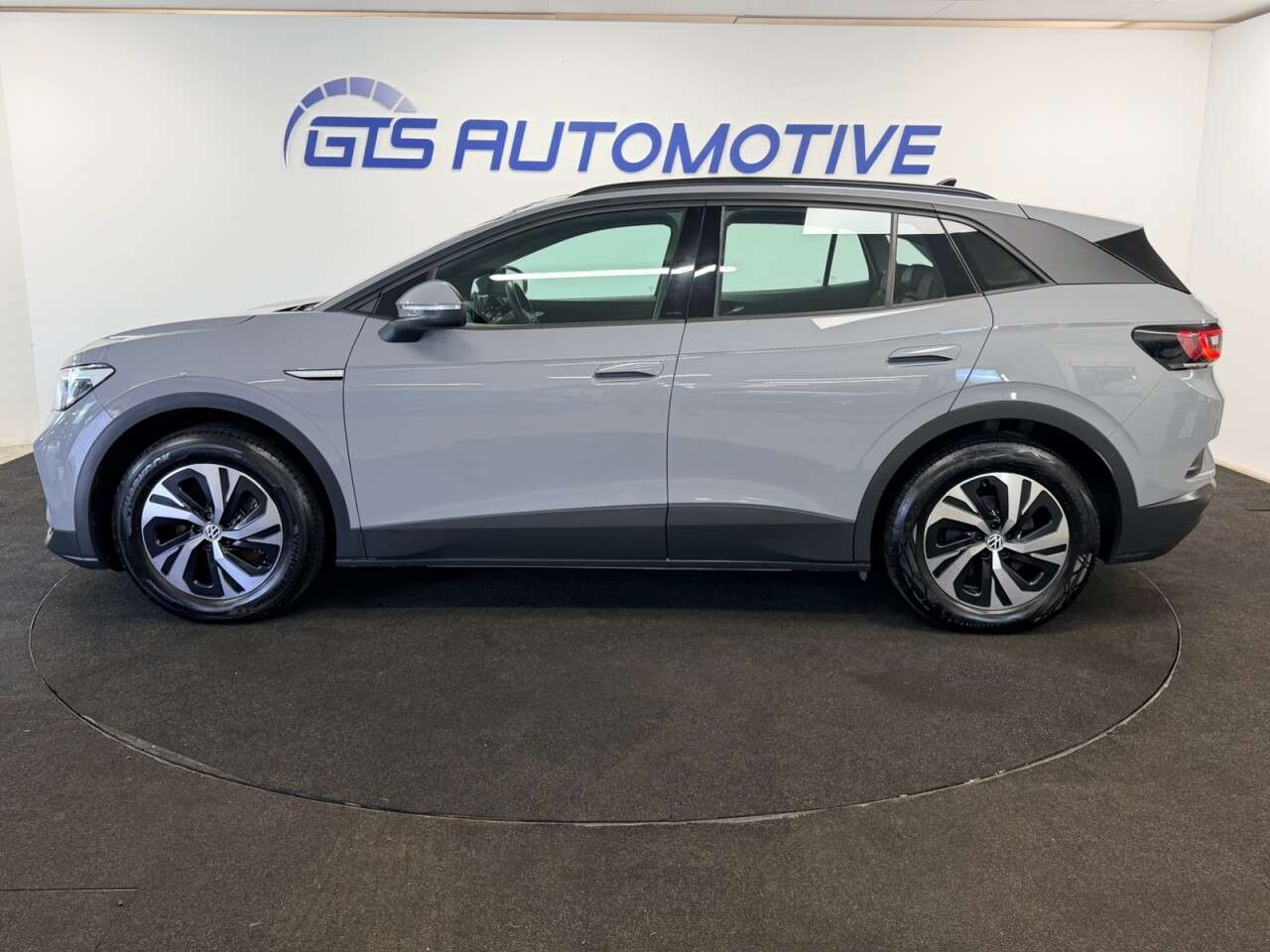 2023 VOLKSWAGEN ID.4 2023 VOLKSWAGEN ID.4