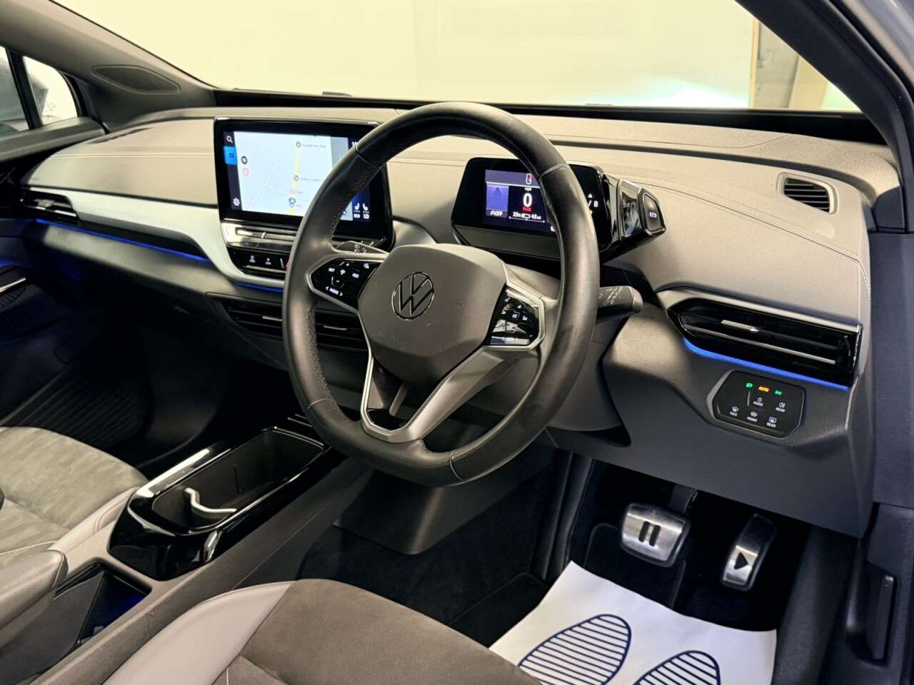 2023 VOLKSWAGEN ID.4 2023 VOLKSWAGEN ID.4