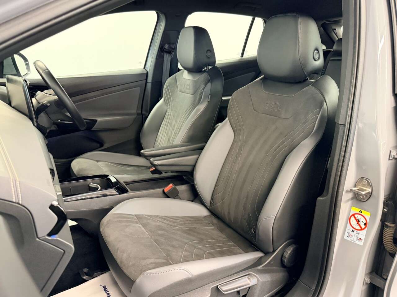 2023 VOLKSWAGEN ID.4 2023 VOLKSWAGEN ID.4