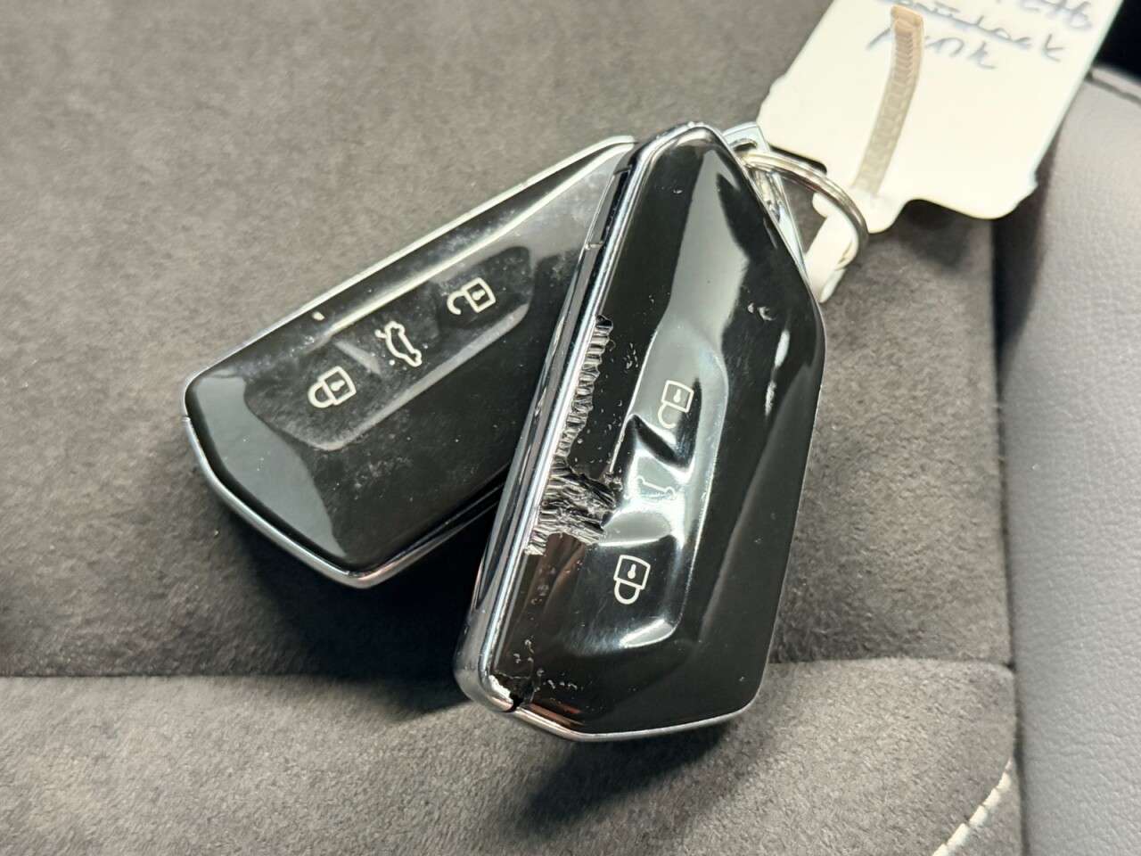 2023 VOLKSWAGEN ID.4 2023 VOLKSWAGEN ID.4