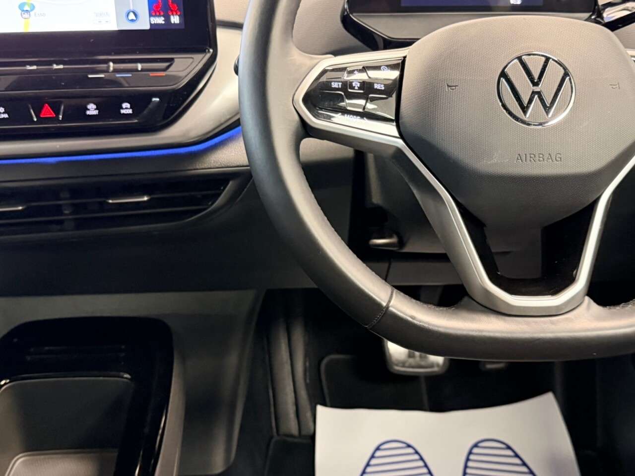 2023 VOLKSWAGEN ID.4 2023 VOLKSWAGEN ID.4