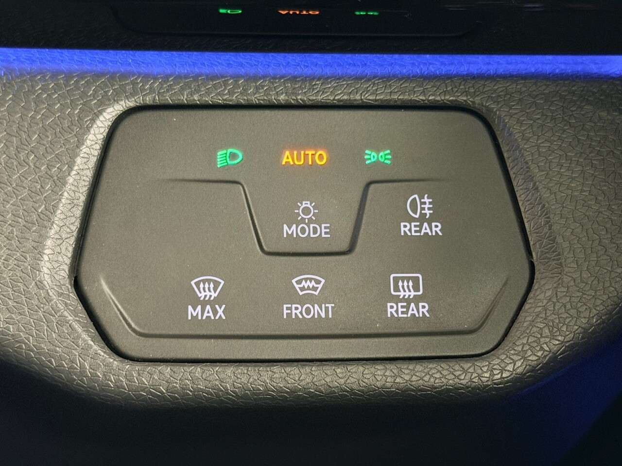 2023 VOLKSWAGEN ID.4 2023 VOLKSWAGEN ID.4