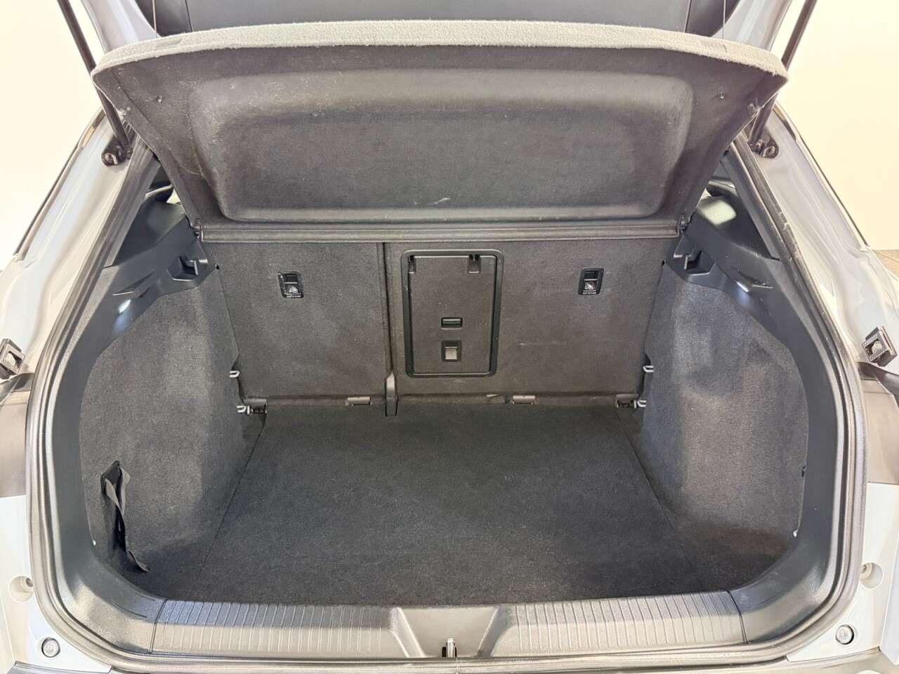 2023 VOLKSWAGEN ID.4 2023 VOLKSWAGEN ID.4