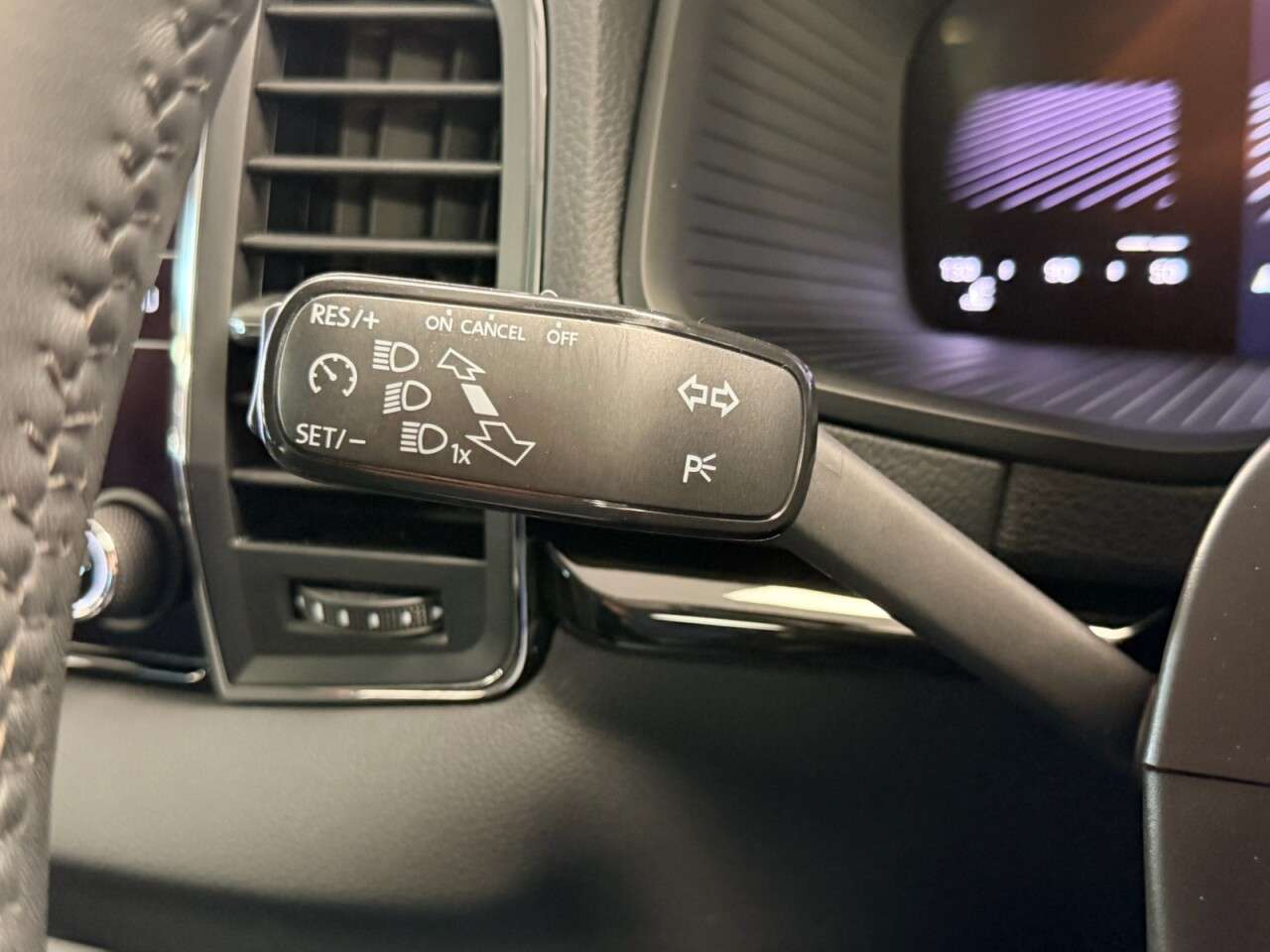 2023 SKODA KAROQ 2023 SKODA KAROQ