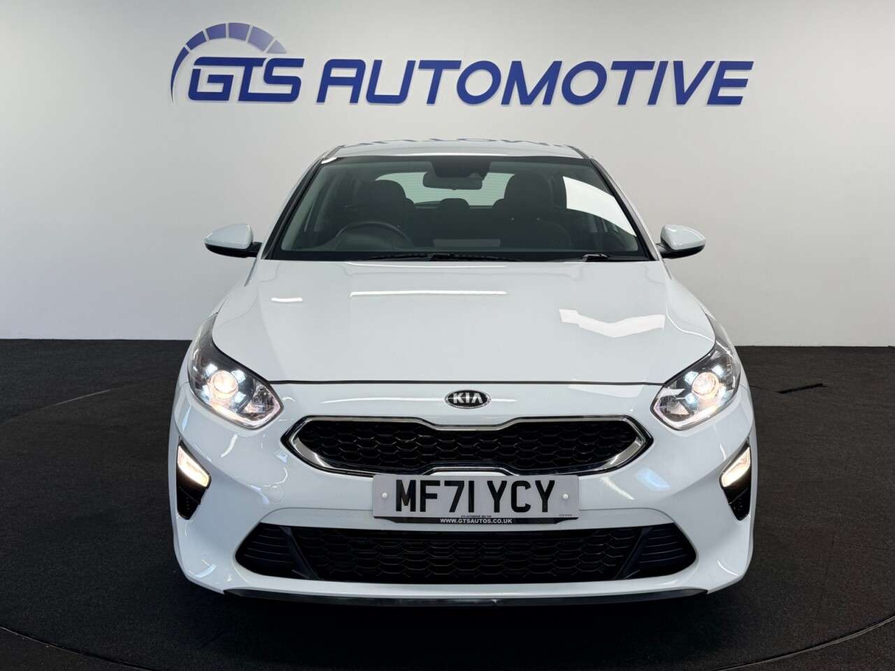 2021 KIA CEED 2021 KIA CEED