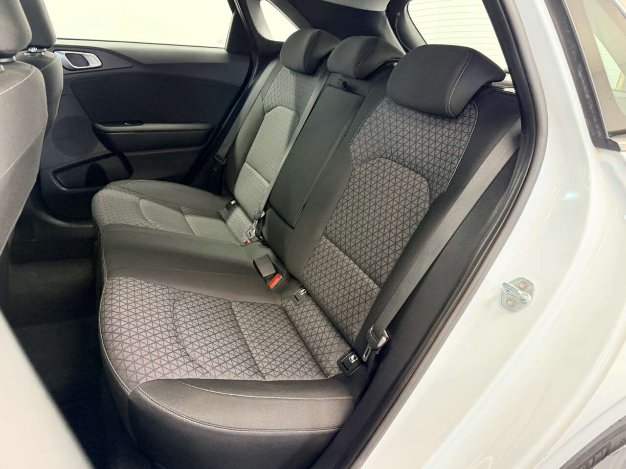 2021 KIA CEED 2021 KIA CEED