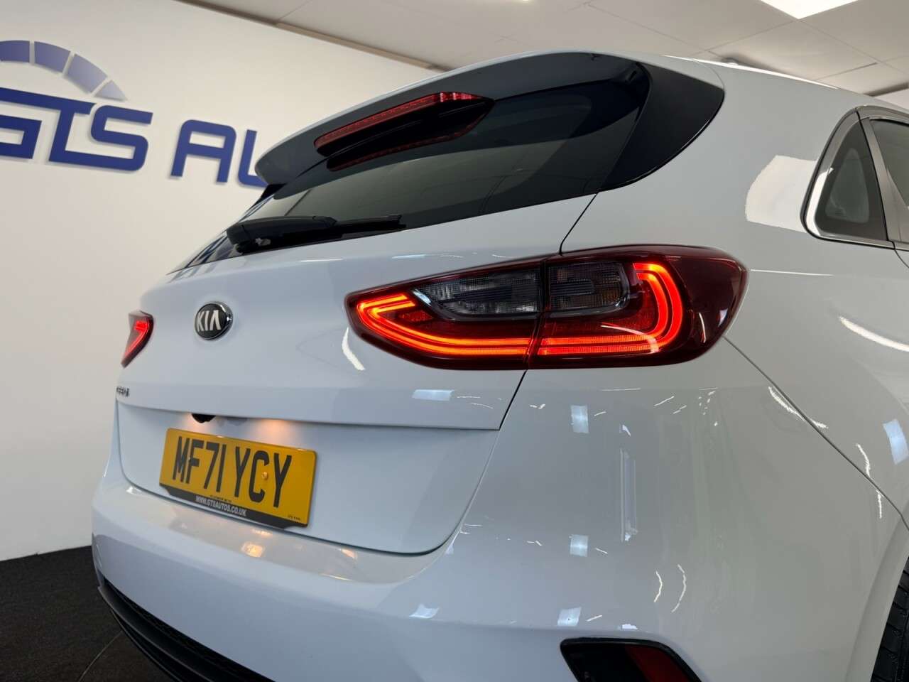 2021 KIA CEED 2021 KIA CEED