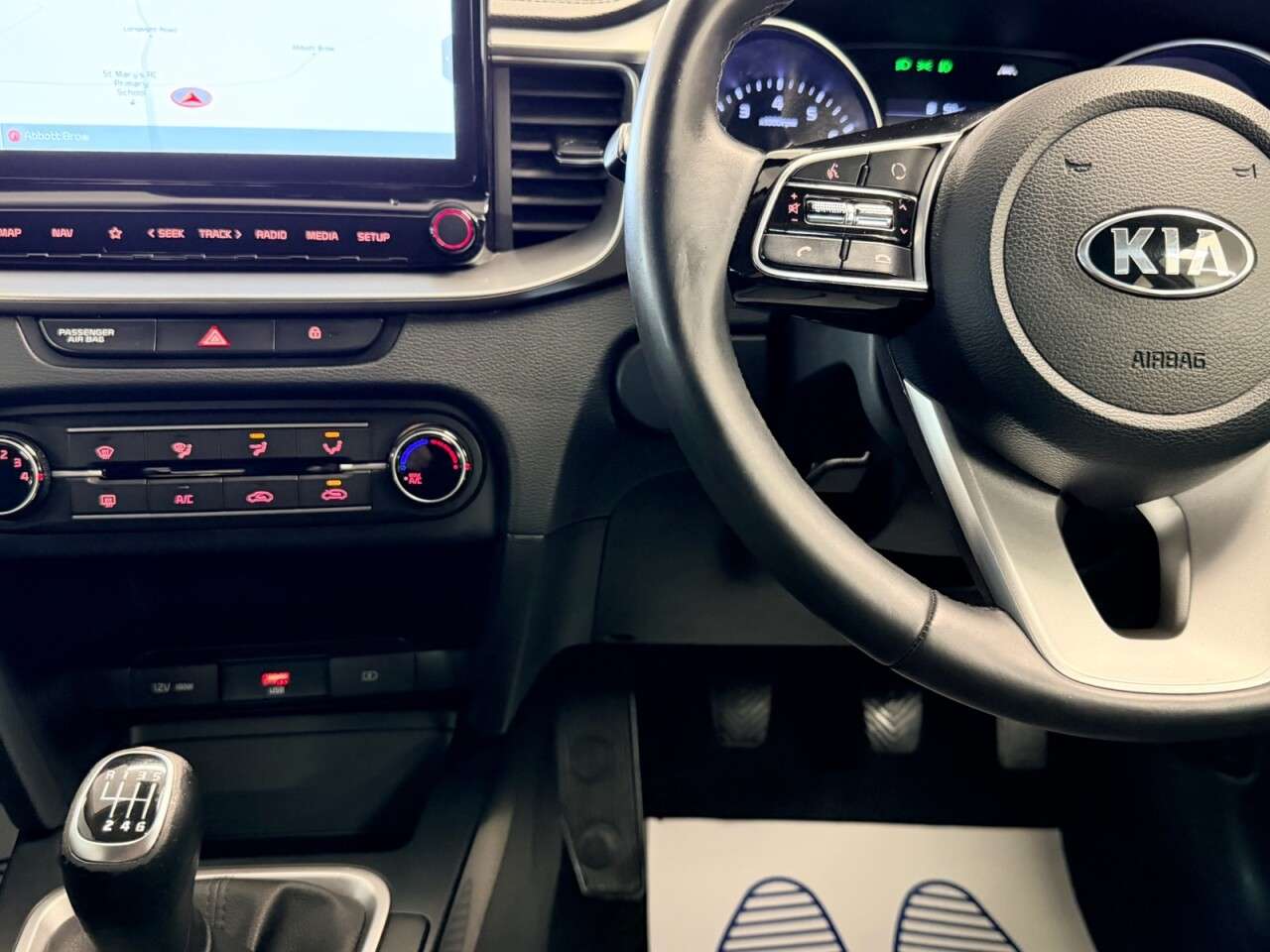 2021 KIA CEED 2021 KIA CEED