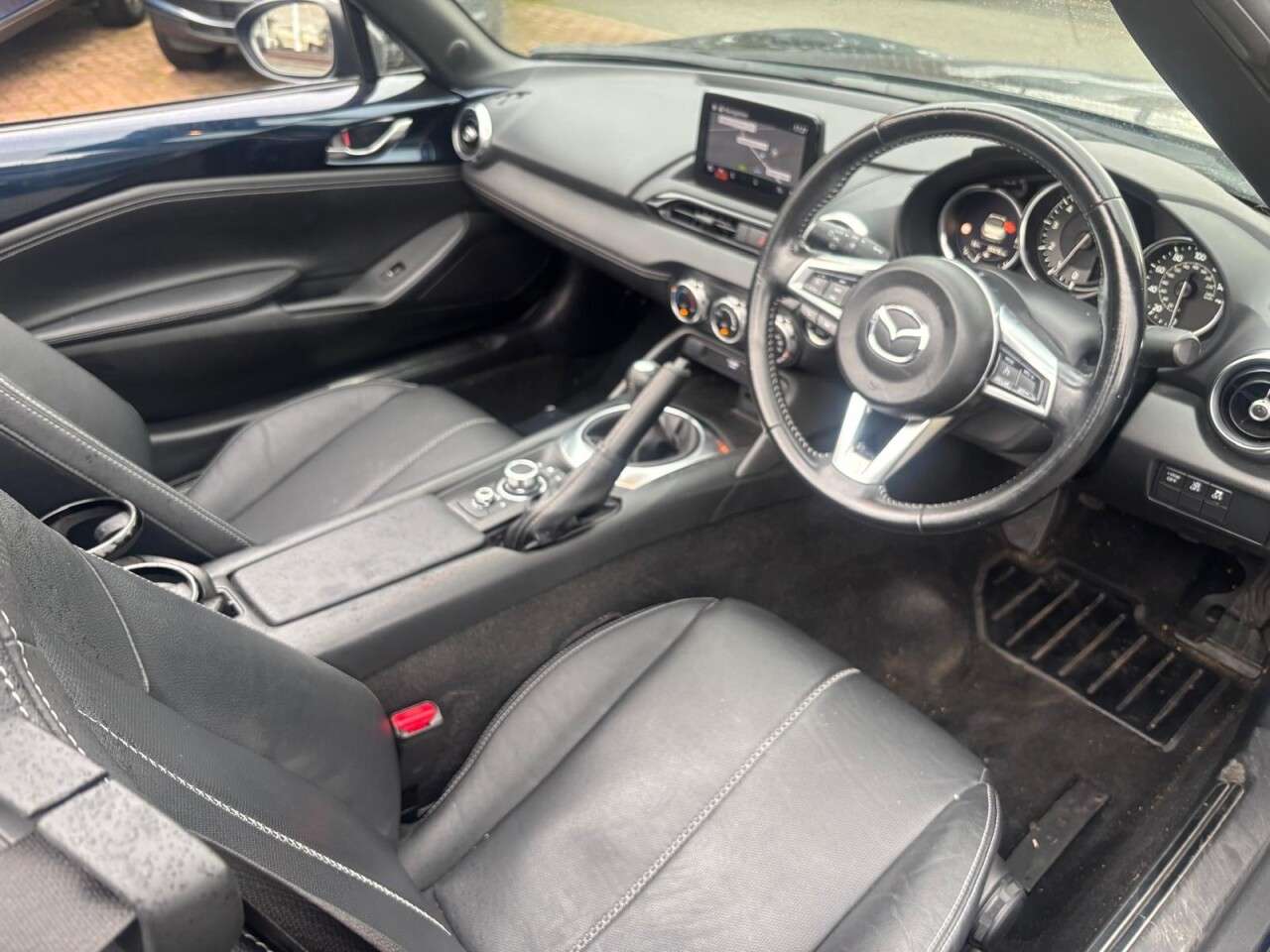 2023 MAZDA MX-5 2023 MAZDA MX-5