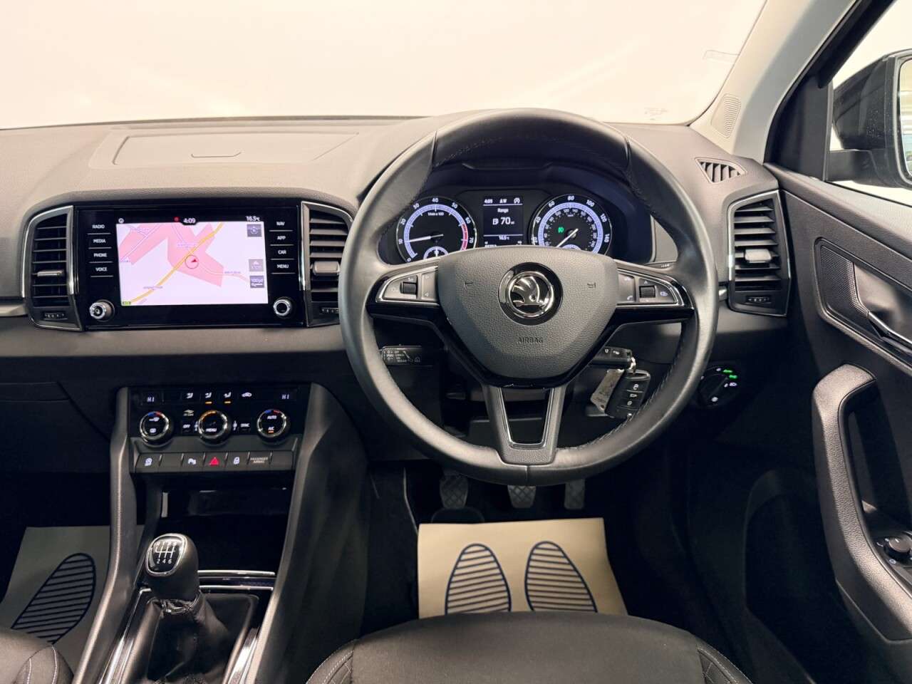 2018 SKODA KAROQ 2018 SKODA KAROQ