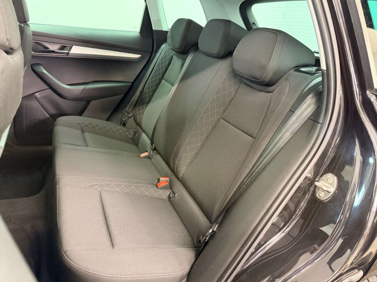 2018 SKODA KAROQ 2018 SKODA KAROQ