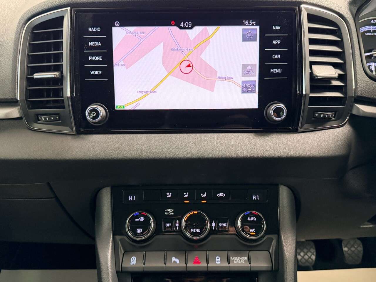 2018 SKODA KAROQ 2018 SKODA KAROQ