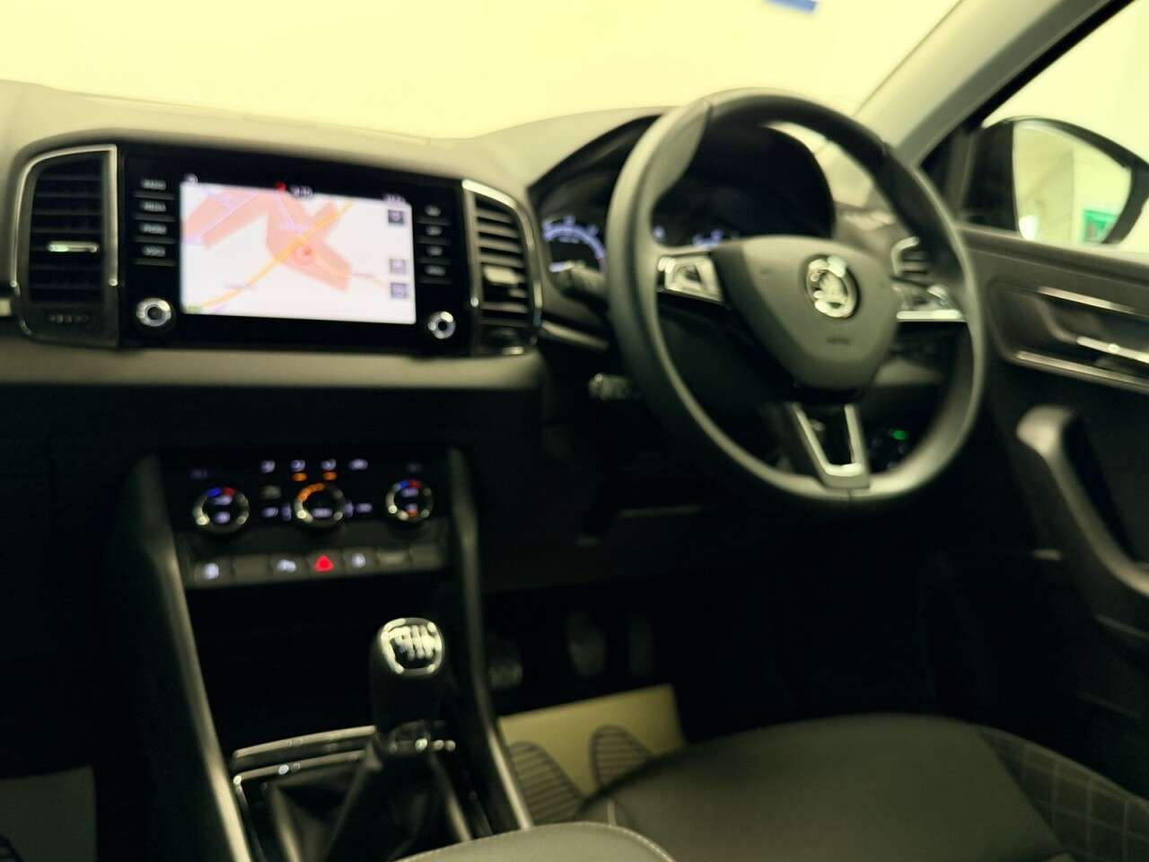 2018 SKODA KAROQ 2018 SKODA KAROQ