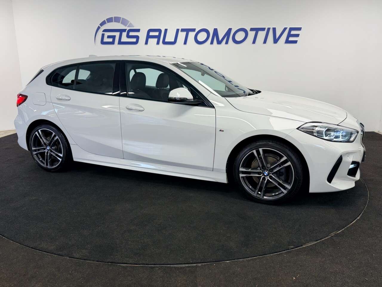 2022 BMW 1 SERIES 2022 BMW 1 SERIES