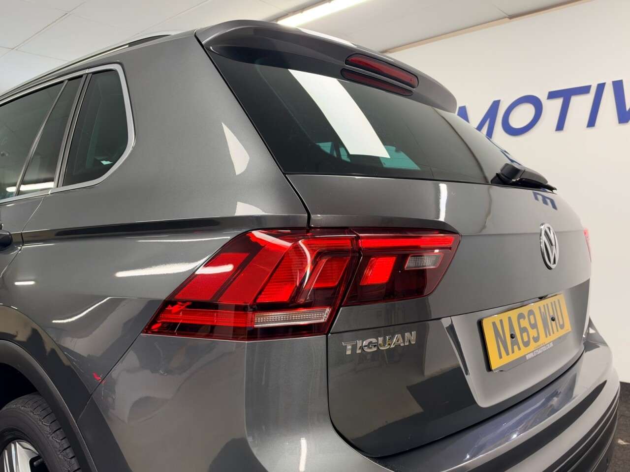2019 VOLKSWAGEN TIGUAN 2019 VOLKSWAGEN TIGUAN