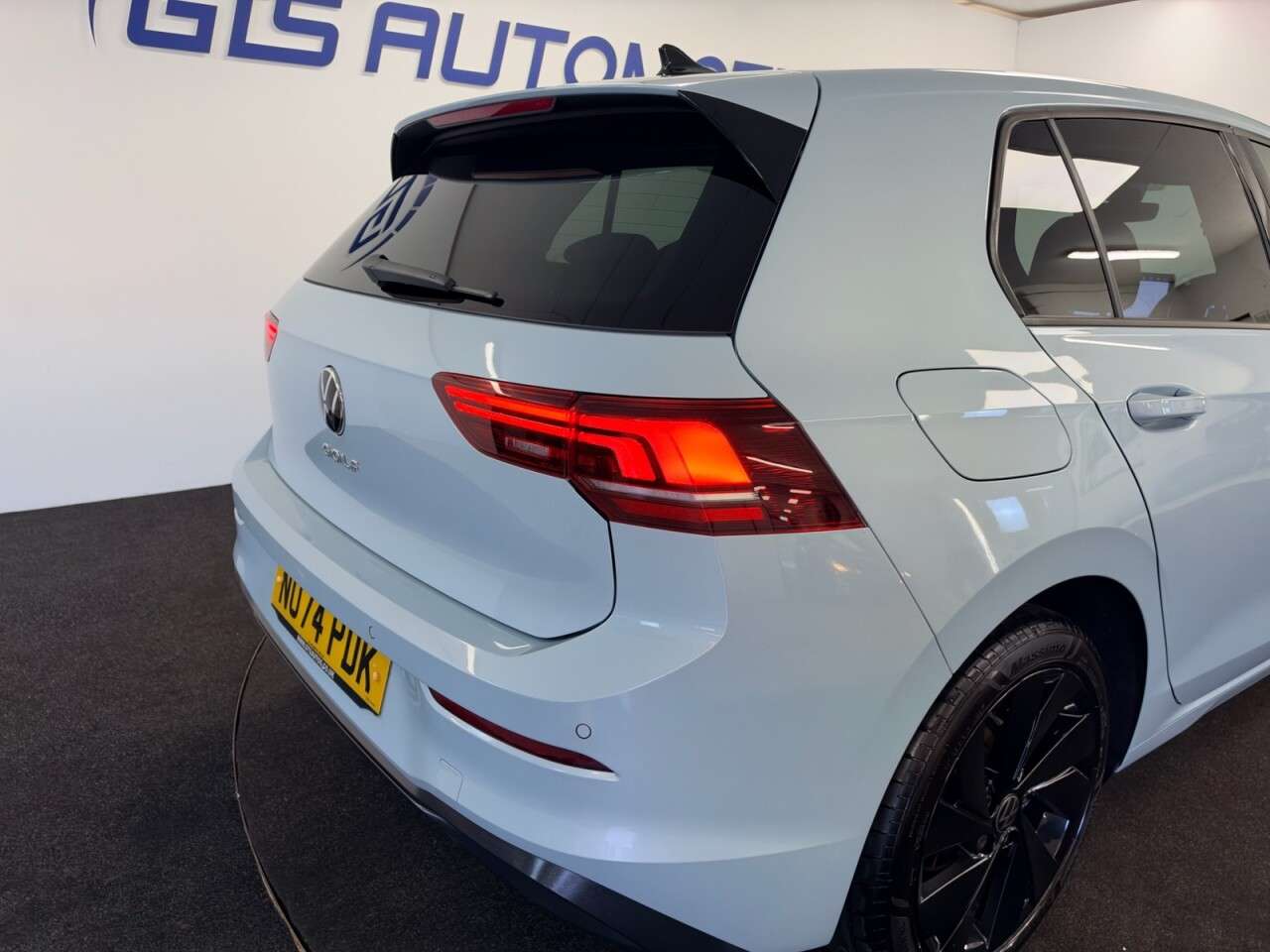 2024 VOLKSWAGEN GOLF 2024 VOLKSWAGEN GOLF