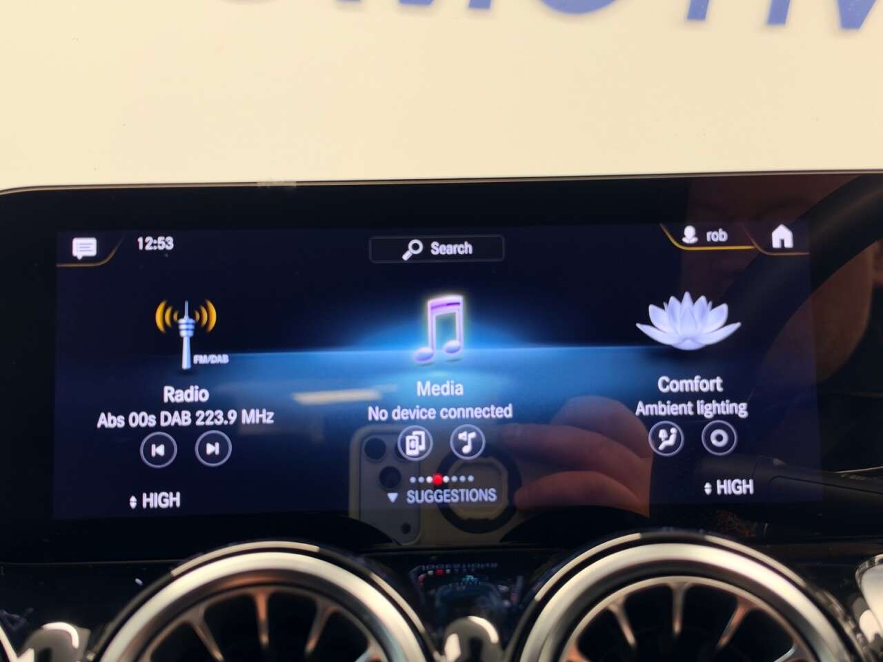 2023 MERCEDES-BENZ GLB 2023 MERCEDES-BENZ GLB