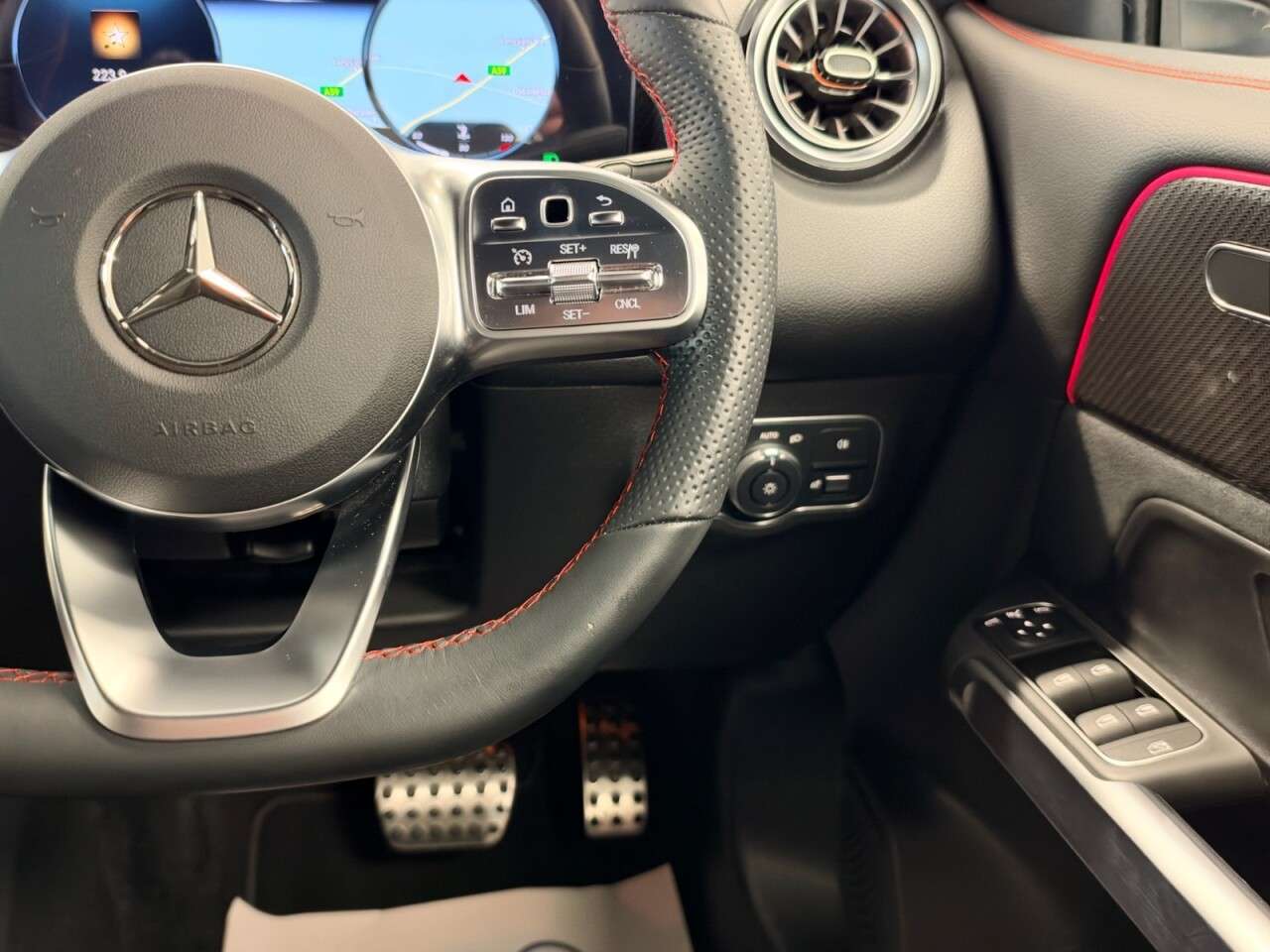 2023 MERCEDES-BENZ GLB 2023 MERCEDES-BENZ GLB