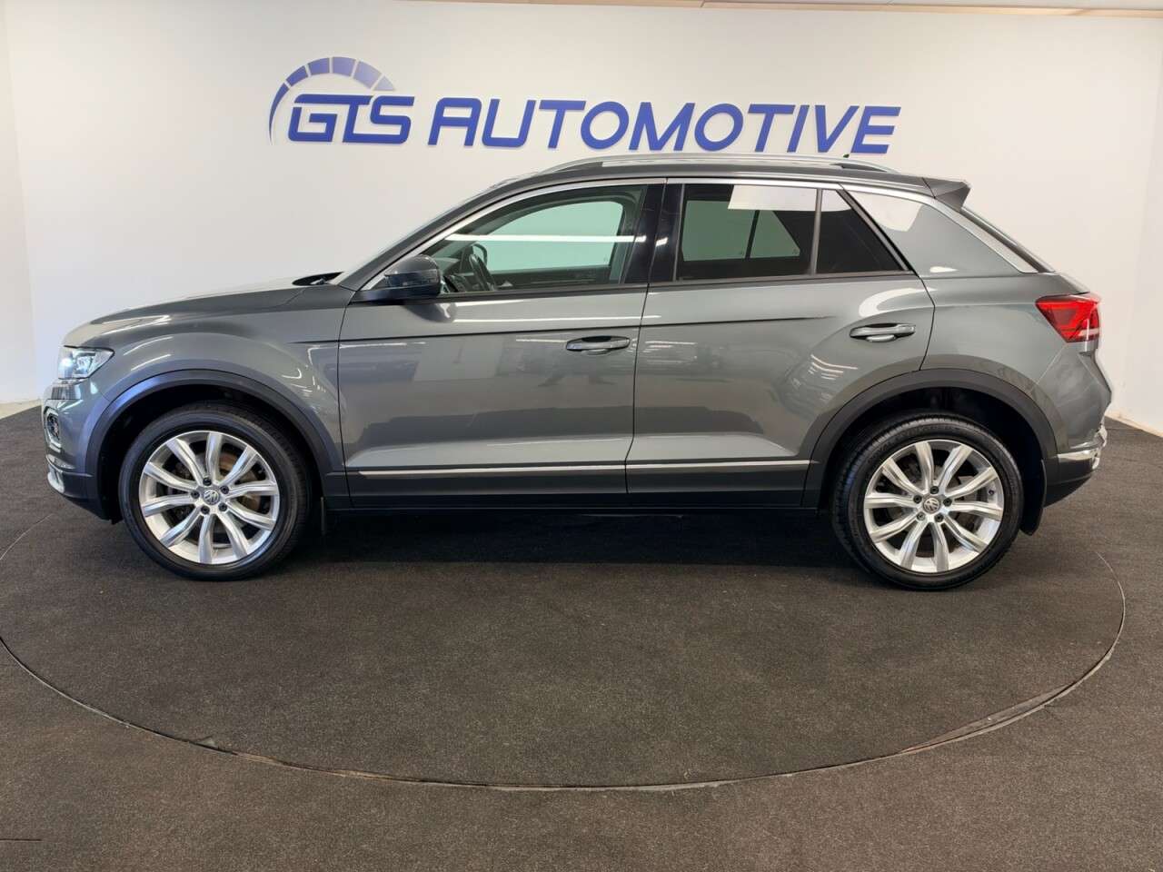 2018 VOLKSWAGEN T-ROC 2018 VOLKSWAGEN T-ROC