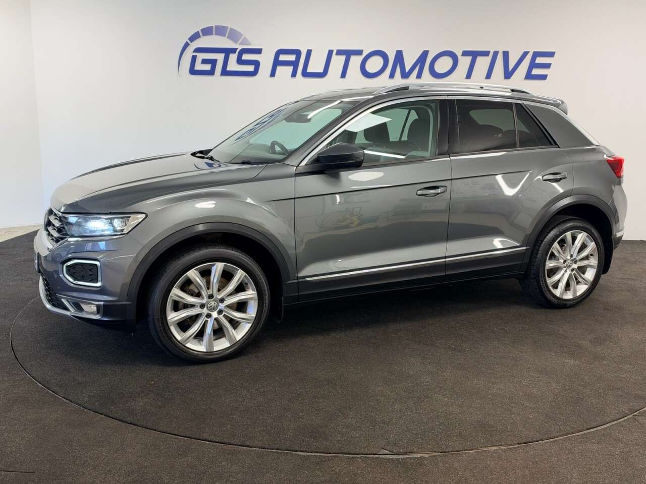 2018 VOLKSWAGEN T-ROC 2018 VOLKSWAGEN T-ROC