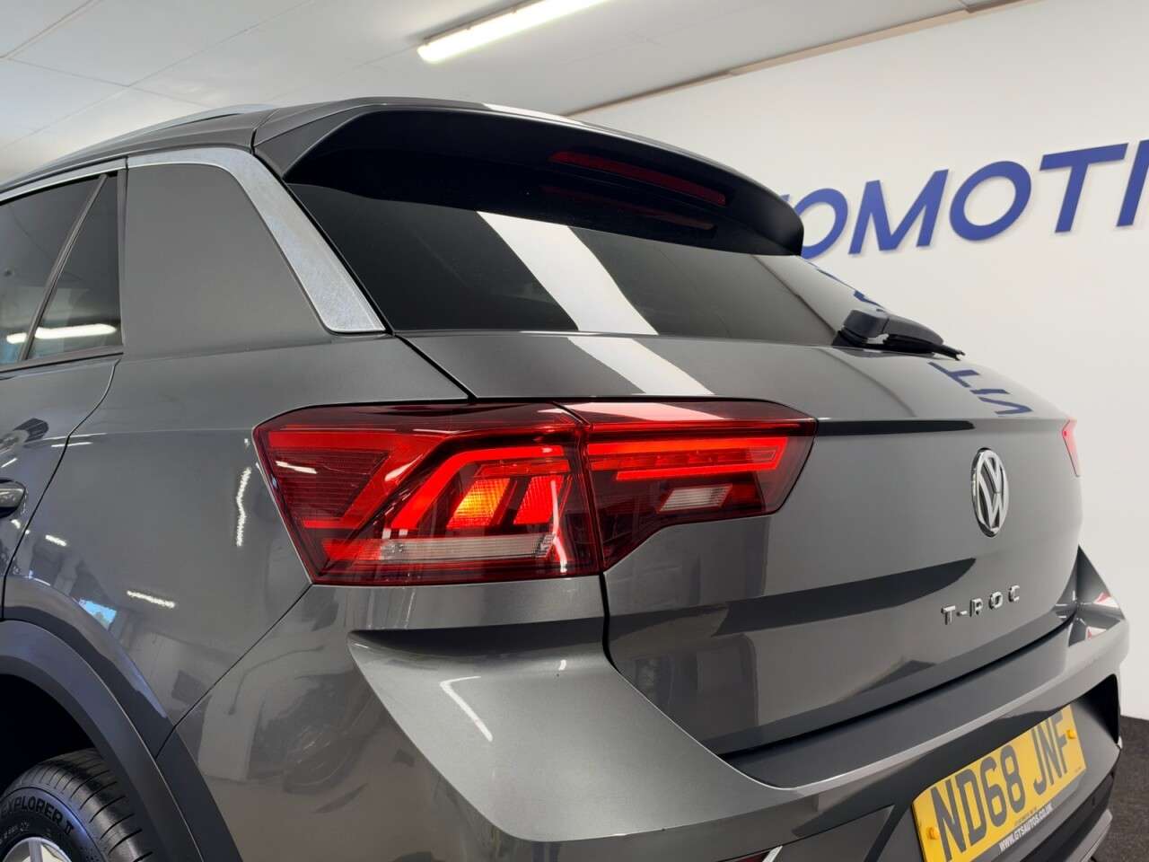 2018 VOLKSWAGEN T-ROC 2018 VOLKSWAGEN T-ROC