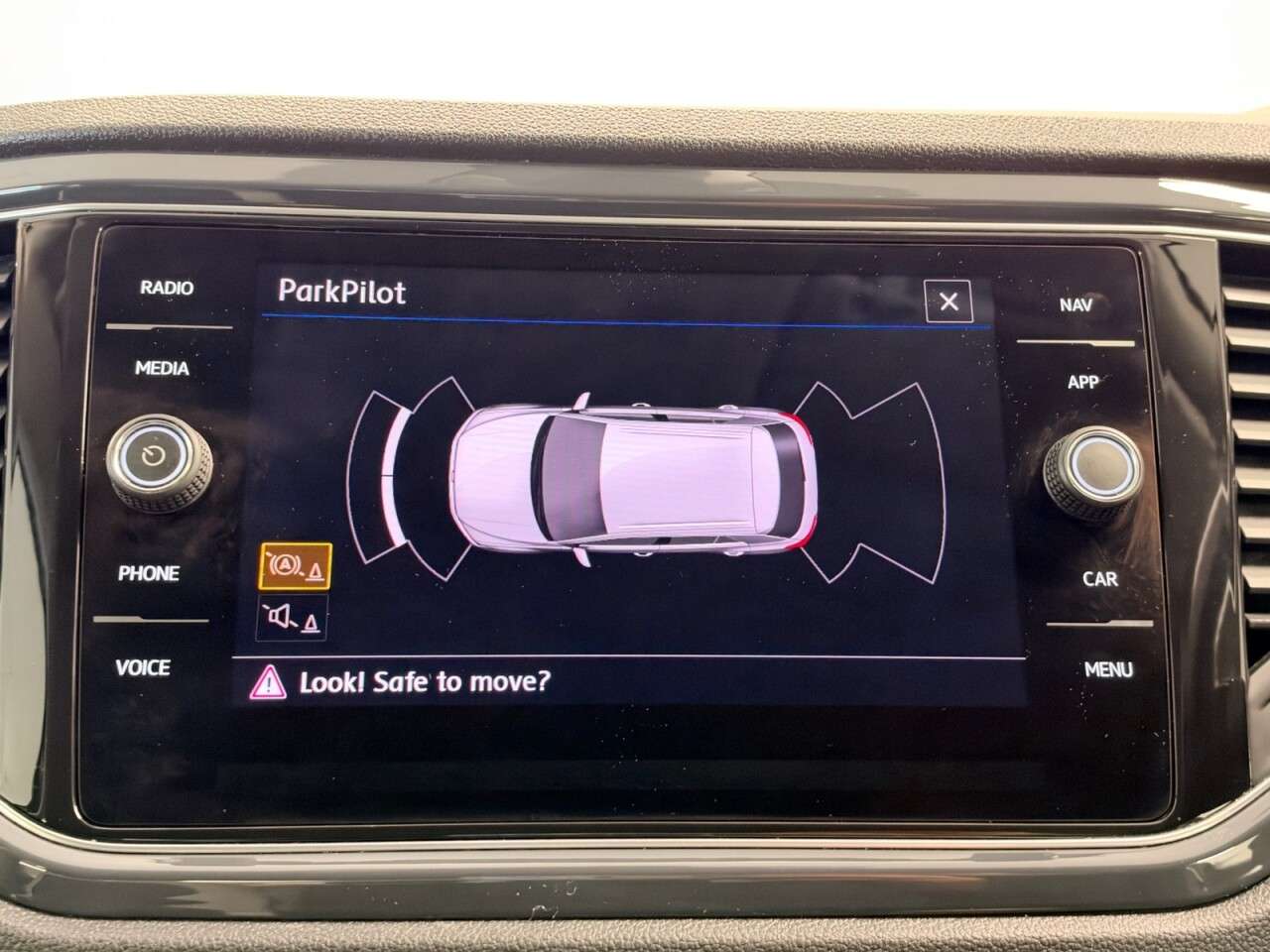 2018 VOLKSWAGEN T-ROC 2018 VOLKSWAGEN T-ROC
