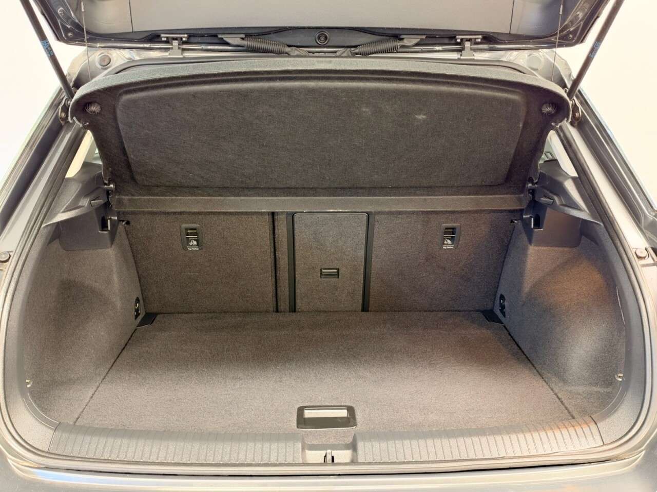 2018 VOLKSWAGEN T-ROC 2018 VOLKSWAGEN T-ROC