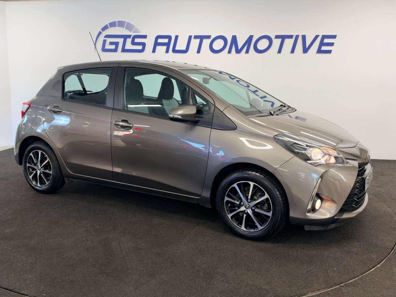 2019 TOYOTA YARIS 2019 TOYOTA YARIS