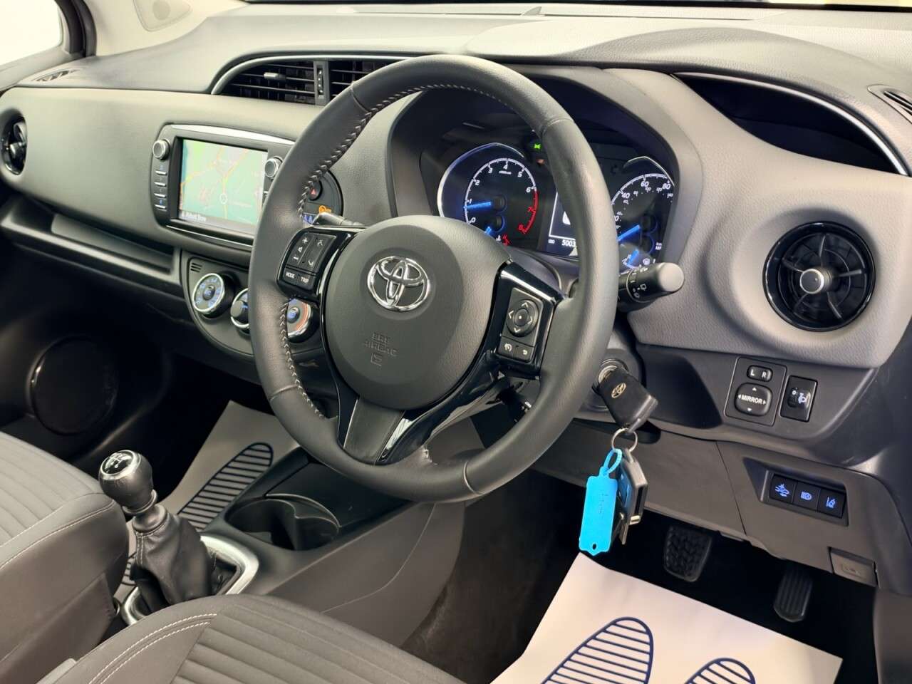 2019 TOYOTA YARIS 2019 TOYOTA YARIS