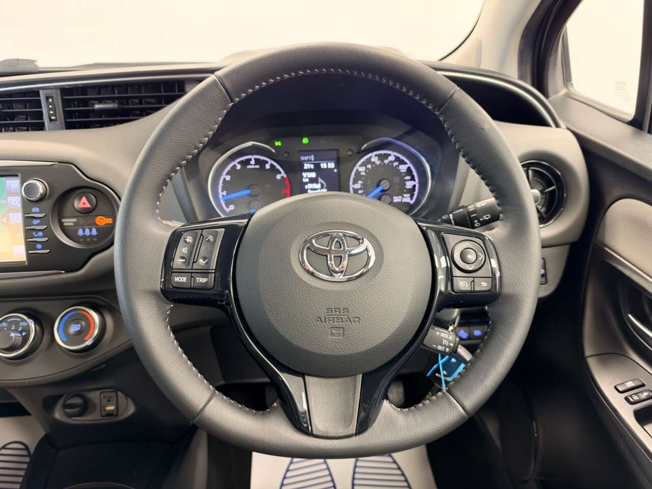 2019 TOYOTA YARIS 2019 TOYOTA YARIS