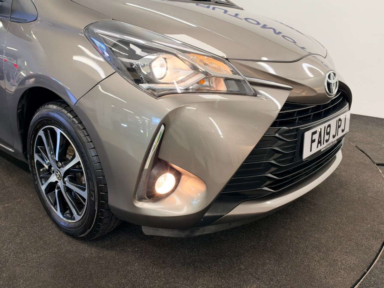 2019 TOYOTA YARIS 2019 TOYOTA YARIS