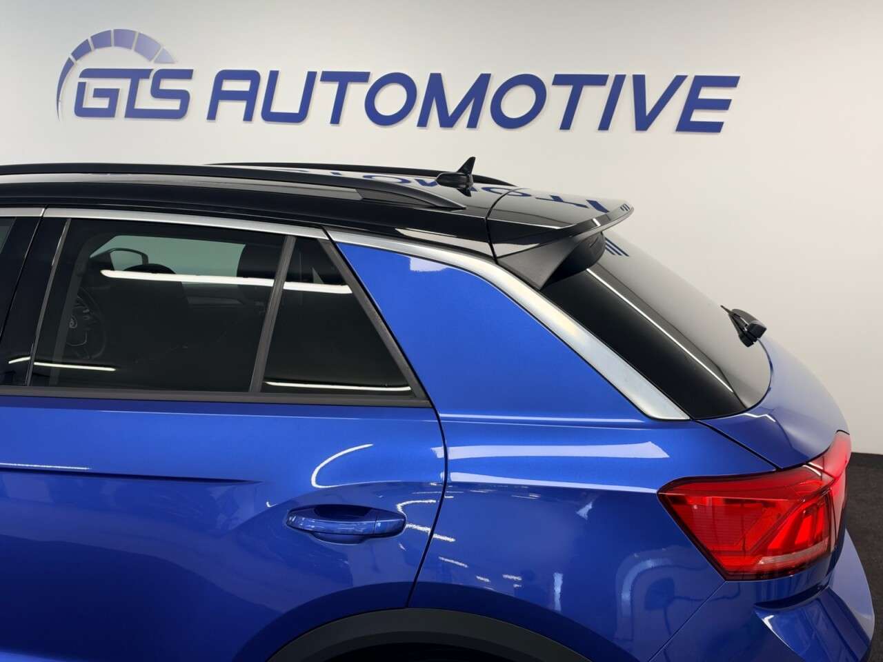 2021 VOLKSWAGEN T-ROC 2021 VOLKSWAGEN T-ROC