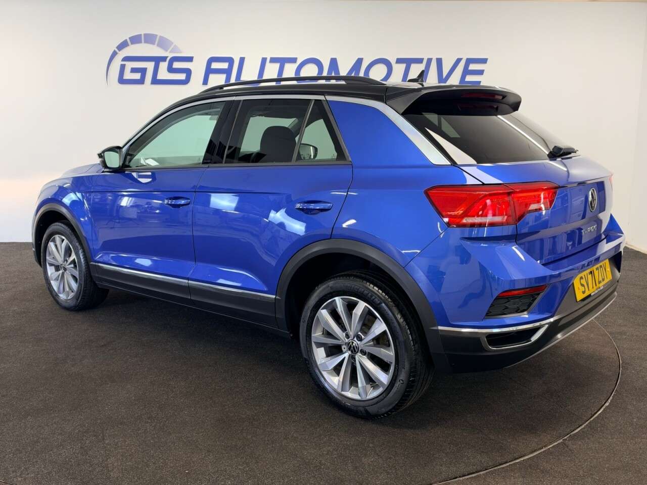 2021 VOLKSWAGEN T-ROC 2021 VOLKSWAGEN T-ROC