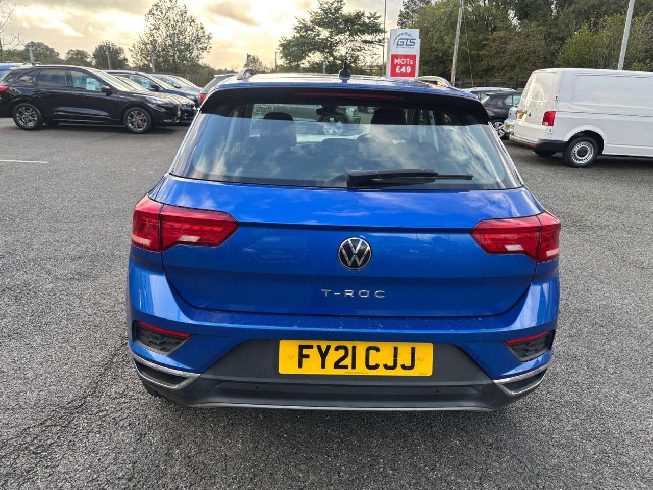2021 VOLKSWAGEN T-ROC 2021 VOLKSWAGEN T-ROC