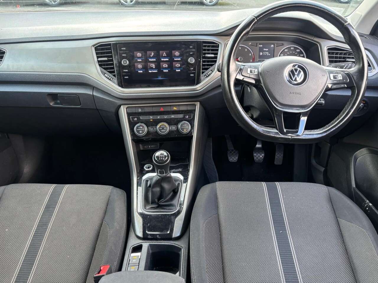 2021 VOLKSWAGEN T-ROC 2021 VOLKSWAGEN T-ROC